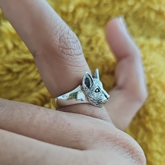 Silver Fox Ring - Picture 4 of 4
